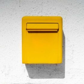 univerzális postaláda